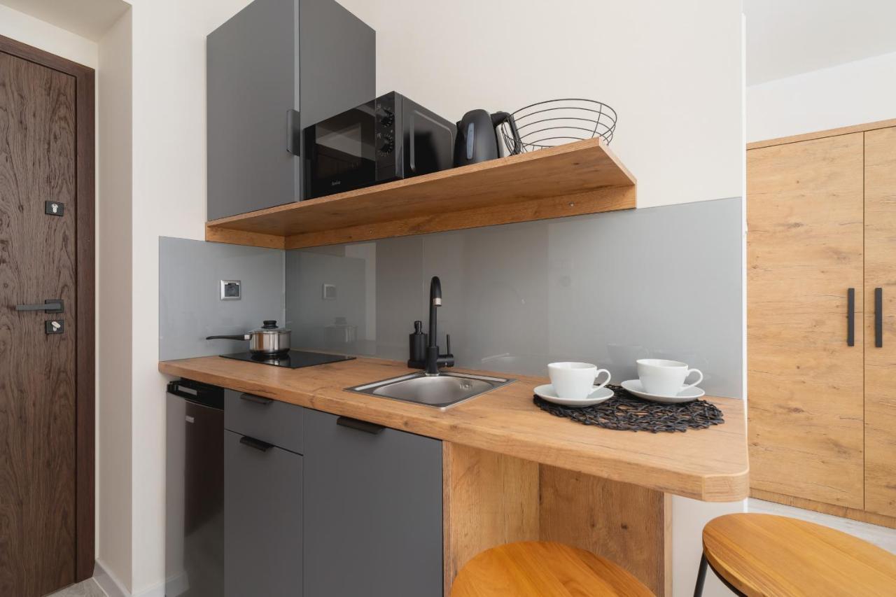 Modern Studio Cracow Rakowicka 14 By Noclegi Renters كراكوفيا المظهر الخارجي الصورة